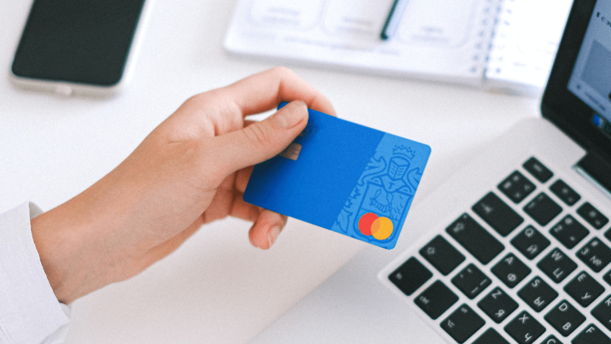 The Impact of Paywalls on Global Research Equity